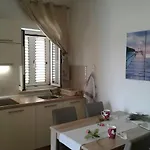 Romana Apartment *