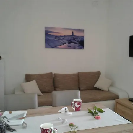 Romana 아파트 Ilovik