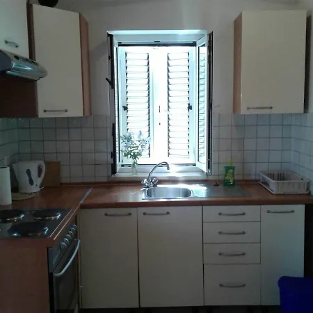 Apartment Romana