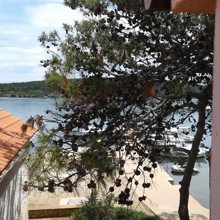 Romana Apartment